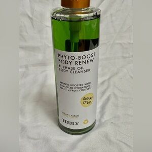 TRULY Phyto Boost Bi-Phase Oil Body Cleanser